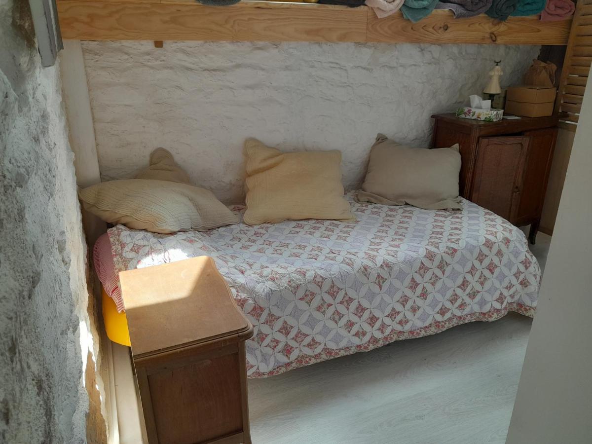 Bed and Breakfast Le Jardin Des Fees Savigny-le-Vieux Экстерьер фото